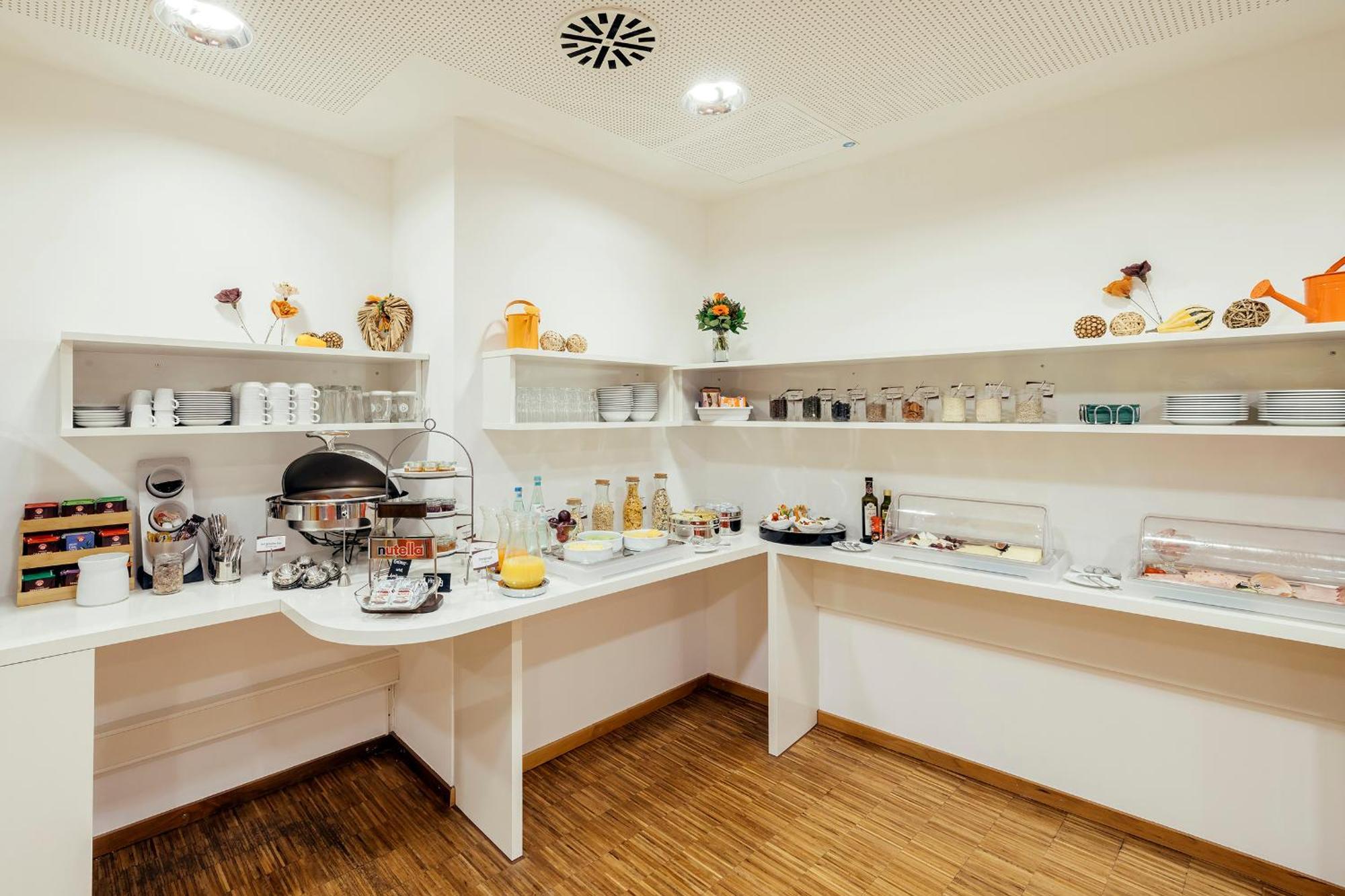 Gzt Das Gaestehaus Tübingen Buitenkant foto